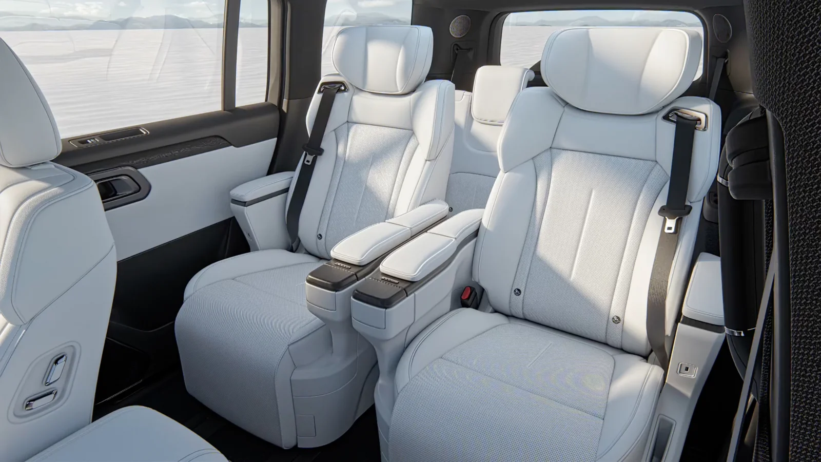 ROX 01 reference cabin showing two separate second-row seats with armrests